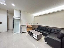  迴龍捷運東方明珠大樓