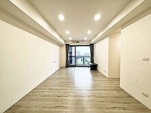 登陽城之華唯一雙車釋出🏖️生活派對的邀請函！