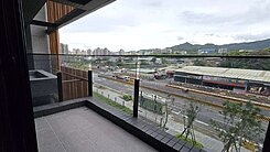 521新潤青樺邊間三房車