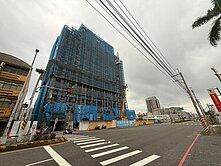 善化啤酒廠前大任之耀兩房車為C5