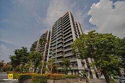 圓山大院次樓層景觀宅｜三房平車雙衛開窗