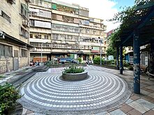 專任~我是承辦~門前就是公園、低總價活路透天