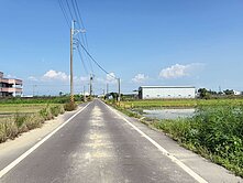 專｜新化752坪臨路6米路方正農地