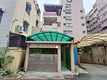 綠園道大地坪超值獨棟車庫透天