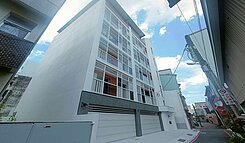 東區光華街全新三房雙平車電梯豪宅-成大藝境