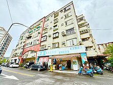 羅東市區~近第二行政中心車位三房~富貴園~喻婍霖