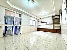 #R18油廠國小捷運站 #莒光大面寬庭園車庫別墅