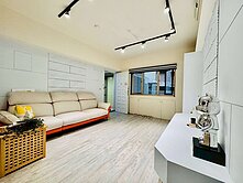 小潘潘/郡將真情溫馨三房尬車位/震後屋屋