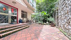 一樓靜謐綠庭 繁華轉身即見