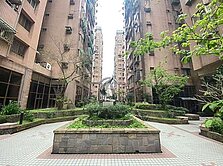 國際京城|景觀三房~鄰近國泰社區生活機能優