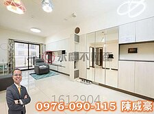 家樂福商圈麗江家家美美邊間格局方正含平面車位