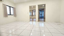 ★開價貴死人成交價笑死人★勇敢出價就對了