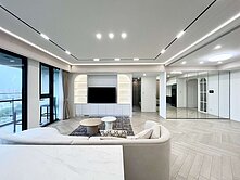 鉅虹HOKI｜精裝宜居景觀戶｜四改三房雙平車