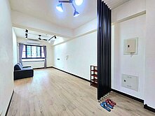 橘線市議會捷運站旁☆7年屋.正二房+機上休旅車位