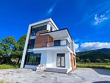 冬山河畔大面寬三面路電梯農舍