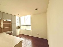 雙鐵共構3分鐘|中山醫大旁大坪數四房平車|現況空屋