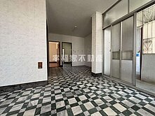 南區仁慈街懷舊健身公寓