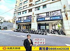 美麗島捷運站旁┃面寬三角窗有電梯┃大馬路1+2樓