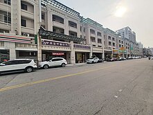 鳳山文山特區｜青年文華商圈｜面寬電梯透天店面