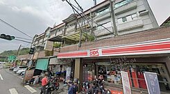 嶺口交流道旁近佛光山臨路透店