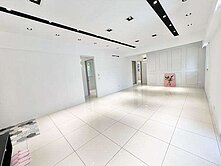 安樂低樓層精裝屋