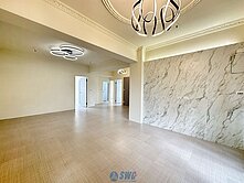 秒殺~東山商圈建功國小三房高樓入門玄關車位