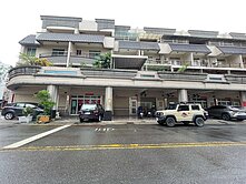 鳳燕二街上19年屋齡騎樓店面住家300m上國道1號