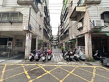 鳳山火車站/社區型陽台進出寬敞方正健身美寓