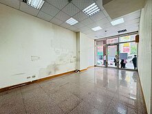 小銘｜傳世金透店｜收租隔套包租公｜五代同堂不是夢