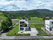 永義玲玲🕊️冬山河自行車道前的夢想電梯農舍