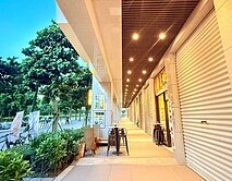 超稀有挑高六米金店面附平車