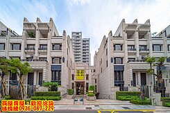 文山特區★文山帝寶臻藏電梯三車墅