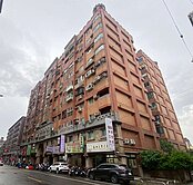 真正低總價秒殺大業樓中樓4房車大空間