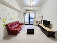 楠梓星巴克旁稀有釋出-居悅三房車位