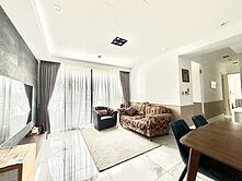 『塊屋』單元二｜實登價雙車位｜惠宇系列