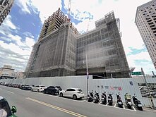 專任豐采520住宅大三房平車,大遠百商圈