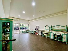 美術館公園旁質感樓店