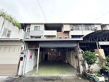 大里新仁商圈｜五米面寬孝親車庫別墅