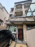 邊間透天｜4大房+按摩浴缸｜屋況好到像新的一樣