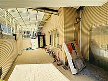 陽大特區捷運車庫透天