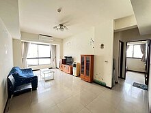 大降100萬｜文心會館室內22坪｜捷運旁大兩房平車