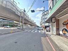 員林火車站旁金店面