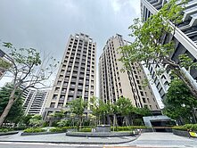 仁武秋紅谷| 衛浴開窗| 單層排氣| 大二房平車