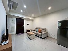 鼎山家樂福輕軌C27灣仔內站溫馨2房車位