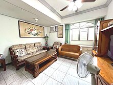 秀山國小樹海雙拼華廈三房車位-饒庭華太平洋房屋