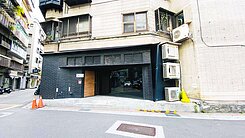 市府捷運⭐松菸園區600坪1+B1可營業⭐獨立出口