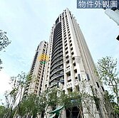 富宇擎天優質面公園大三房平車稀有釋出