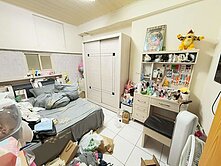 大里五大房活路機能好 比大樓便宜透天