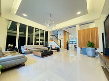 橋頭新市鎮名發總裁VILLA稀有大面寬臨路透天