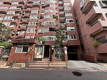 桃園市中心好房又來了！住家工作室隨你喜歡！出價就賣